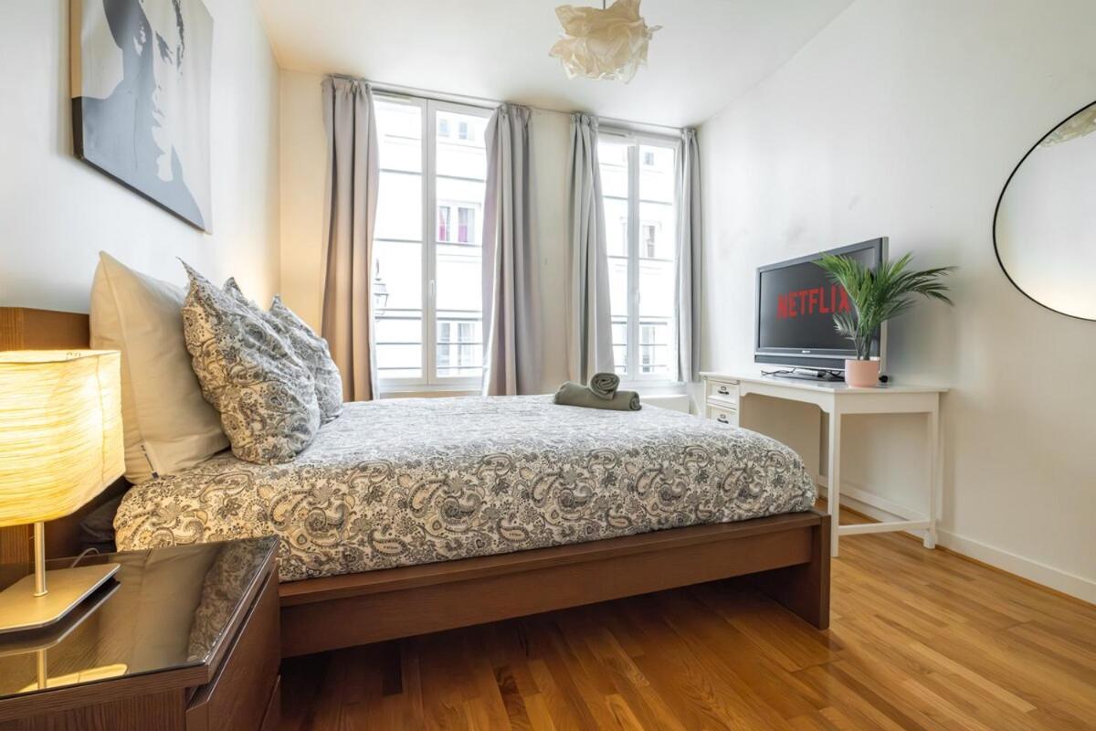 Elegant Duplex Montorgueil - 6 Guests Parijs
